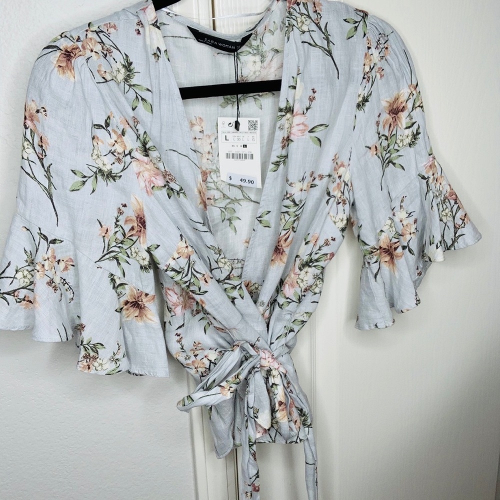 🌸Zara flower spring wrap blouse - NWT - large